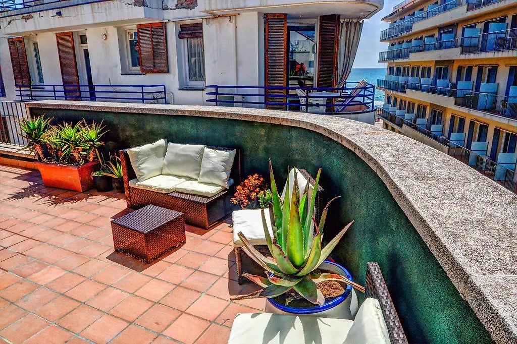 The Roof Top Duplex Sitges Apartment